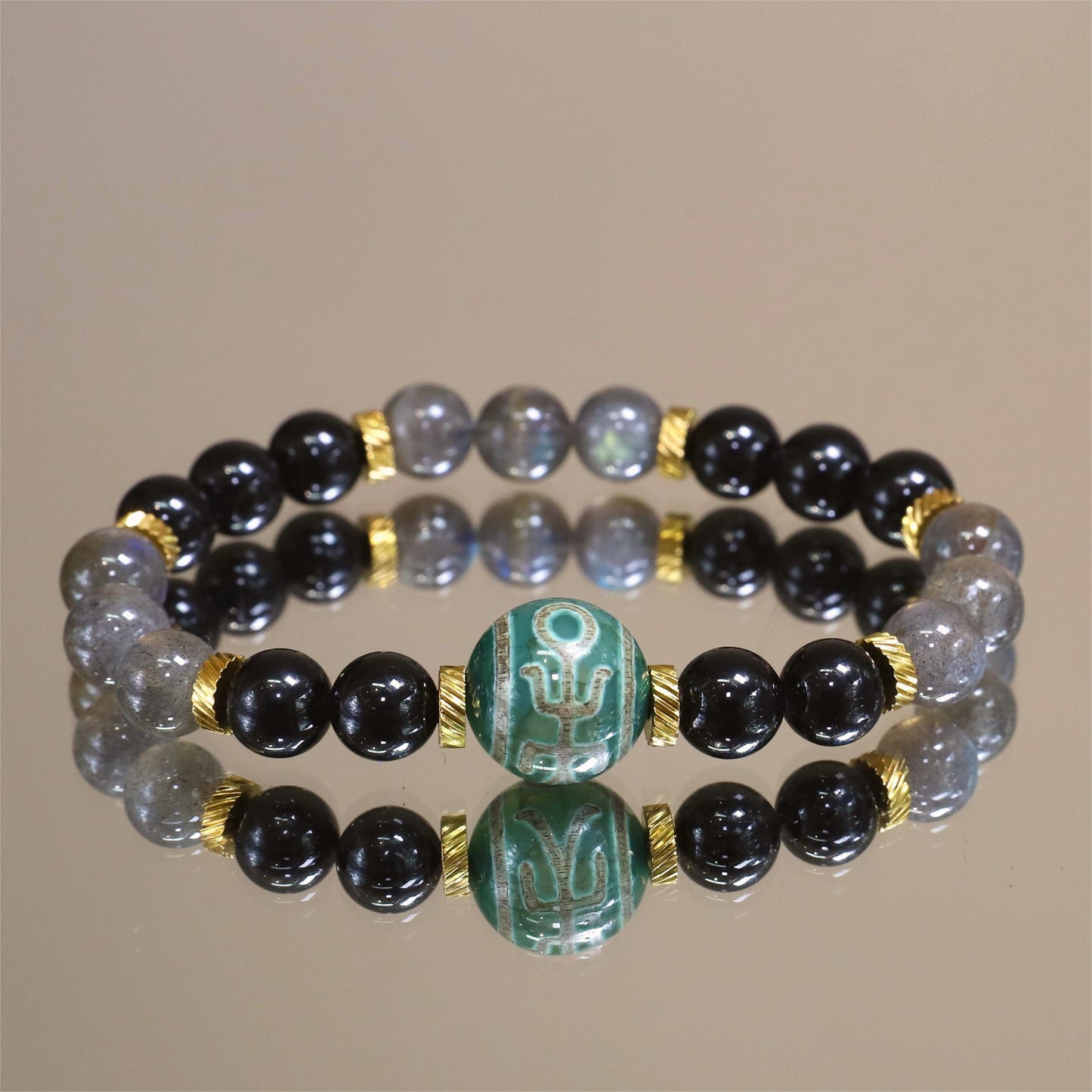 The Mystic Ripple - Labradorite Bracelet