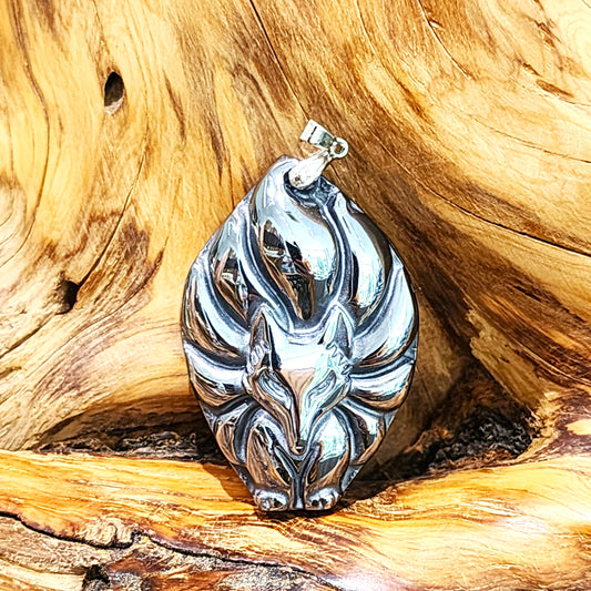 Terahertz Foxy Pendant